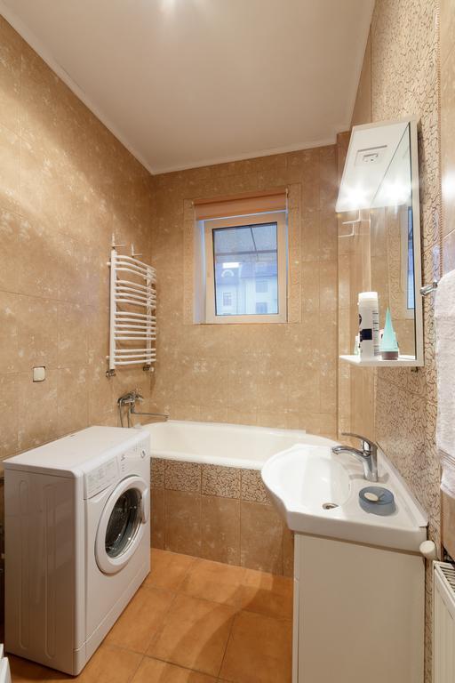 Centreville Apartments Ivano-Frankivsk Room photo